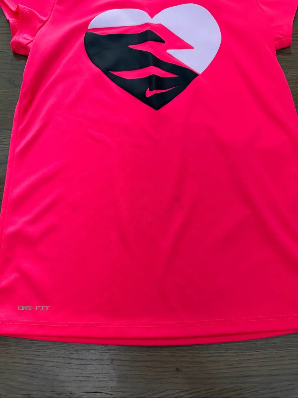 Used Nike Girls Bundle size Medium 10-12 years